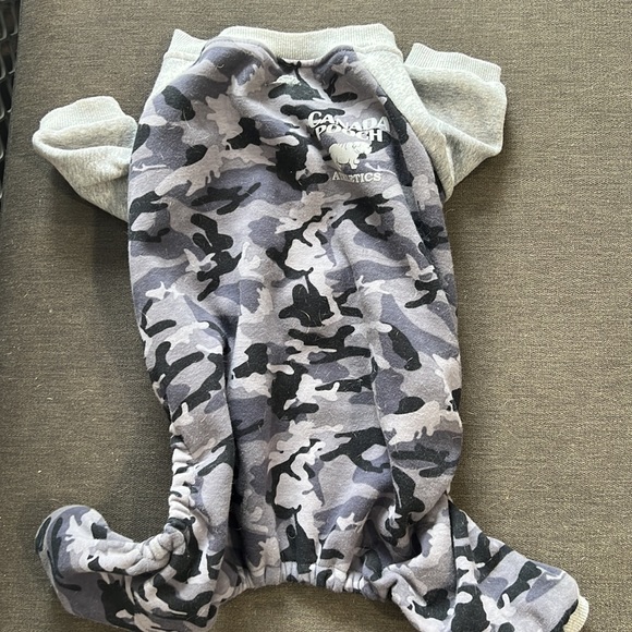 Dress & Outerwear - Picture 9 of 15